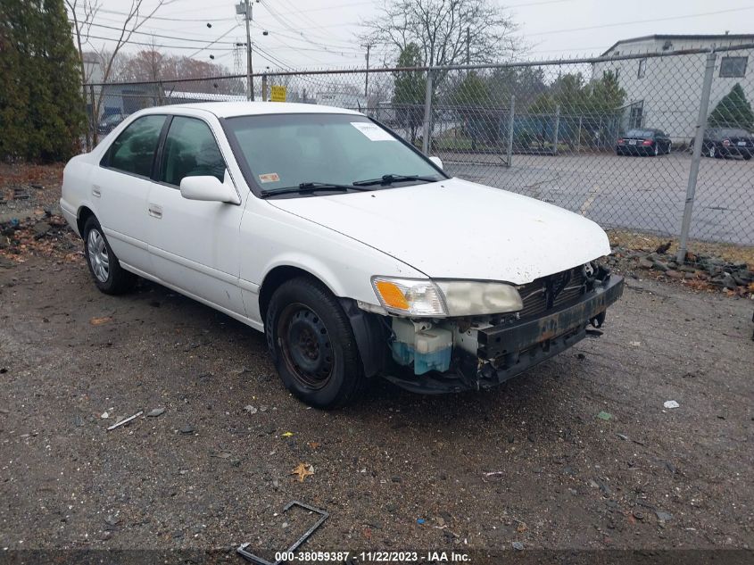 2000 Toyota Camry Le VIN: 4T1BG22K2YU976361 Lot: 38059387