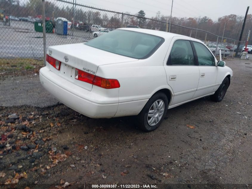 2000 Toyota Camry Le VIN: 4T1BG22K2YU976361 Lot: 38059387