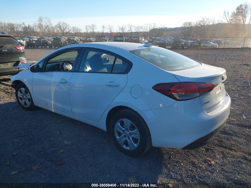 2017 Kia Forte Lx VIN: 3KPFK4A74HE038535 Lot: 38059400