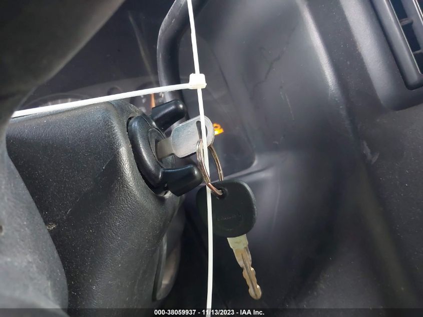 2006 Chevrolet Express Work Van VIN: 1GCGG25V561226662 Lot: 38059937