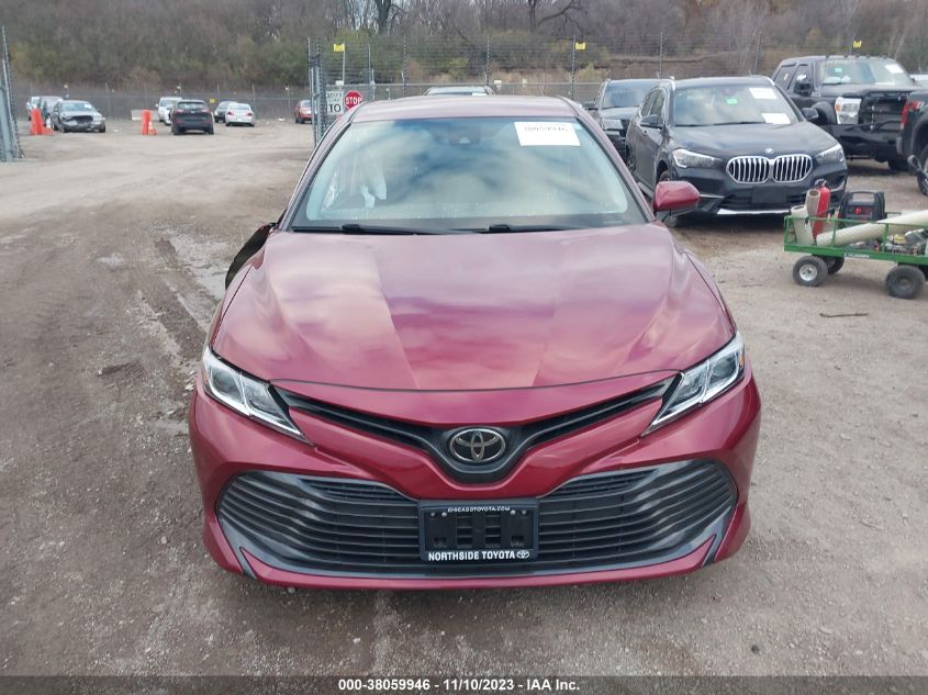 2019 Toyota Camry Le VIN: 4T1B11HK8KU841153 Lot: 38059946