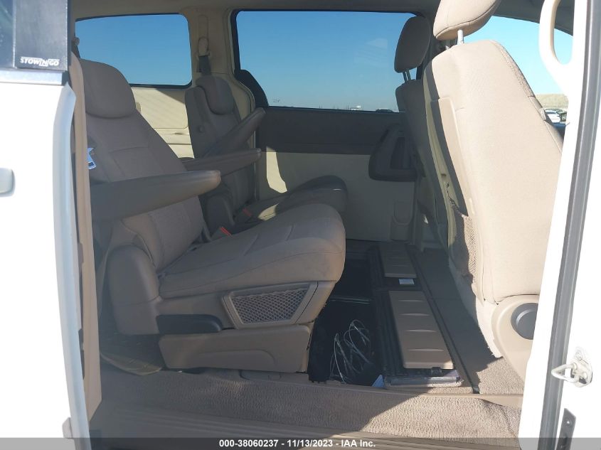 2009 Chrysler Town & Country Lx VIN: 2A8HR44E79R503848 Lot: 38060237