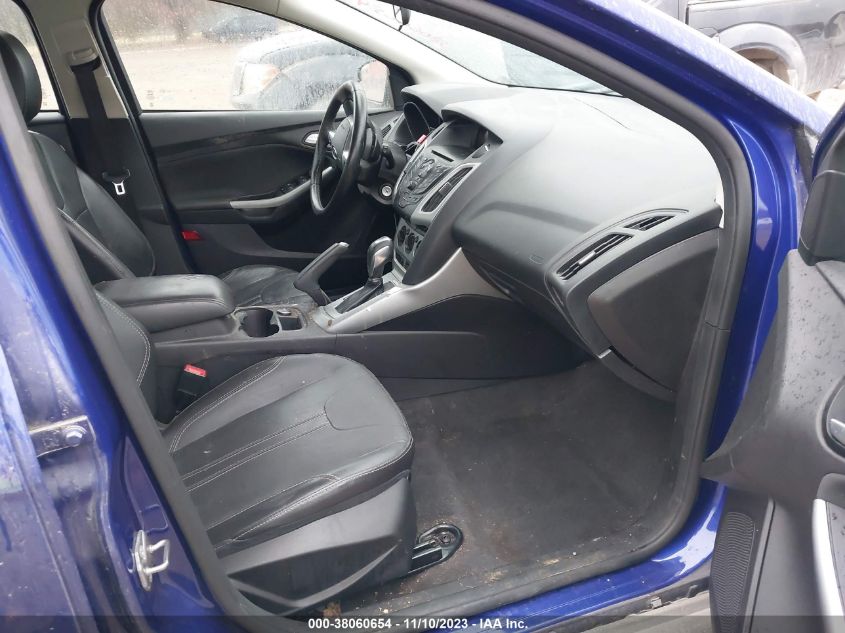 1FADP3K27EL327066 2014 Ford Focus Se