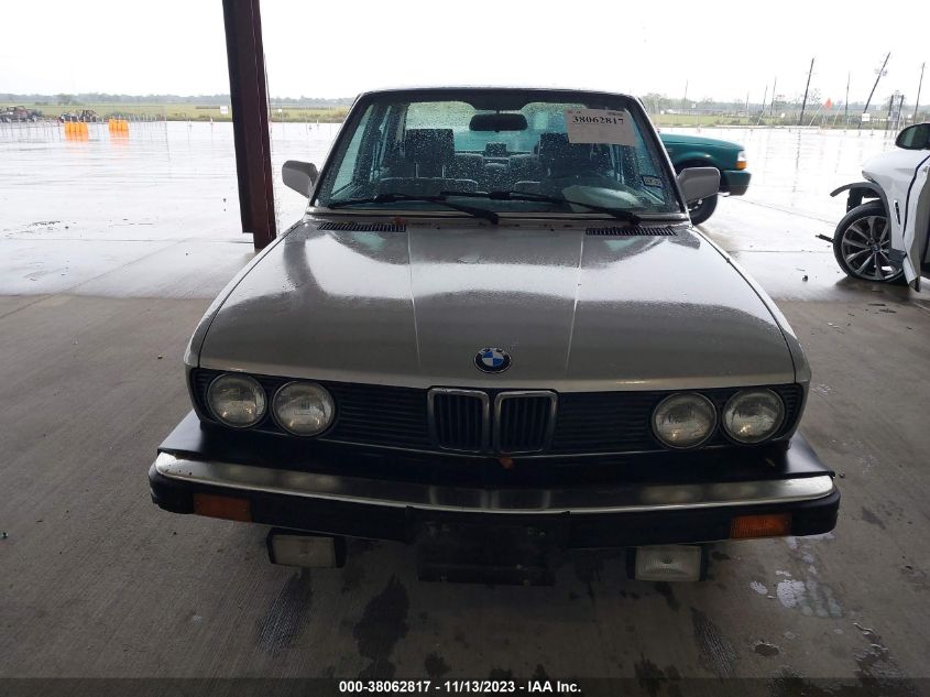 1986 BMW 528 E Automatic VIN: WBADK8304G9700497 Lot: 38062817