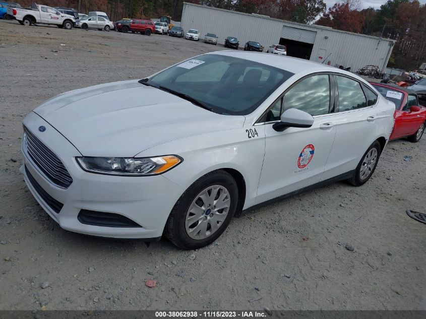 2013 Ford Fusion S VIN: 3FA6P0G7XDR364494 Lot: 38062938