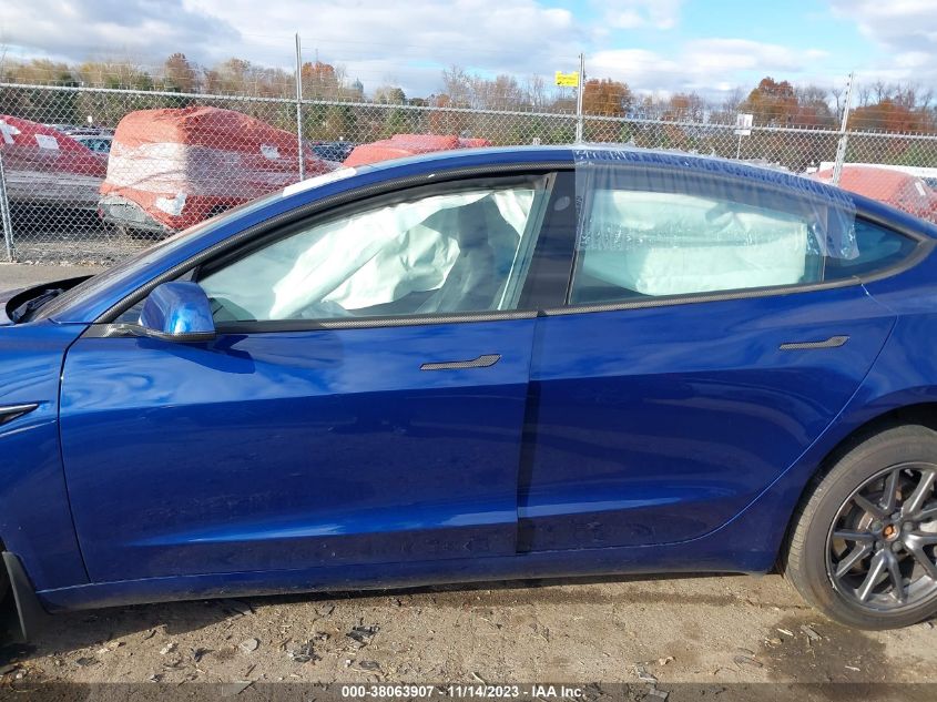 2019 Tesla Model 3 Long Range/Performance VIN: 5YJ3E1EBXKF452668 Lot: 38063907