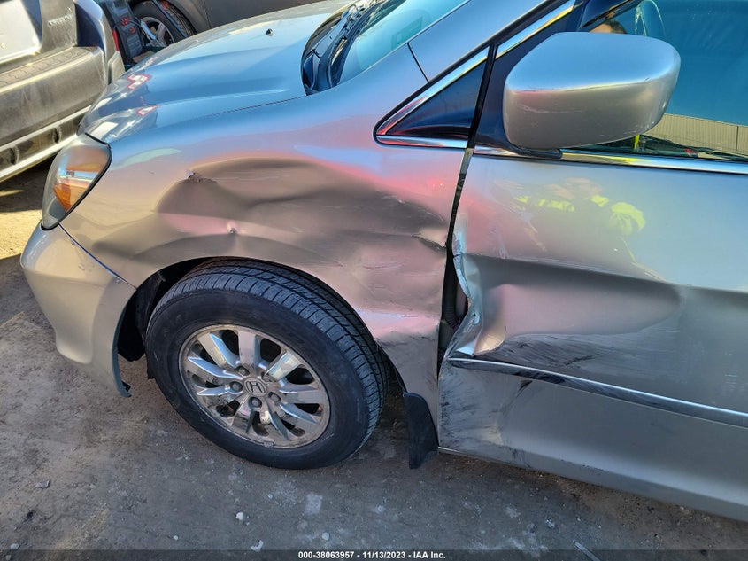 2008 Honda Odyssey Ex-L VIN: 5FNRL38628B401667 Lot: 38063957