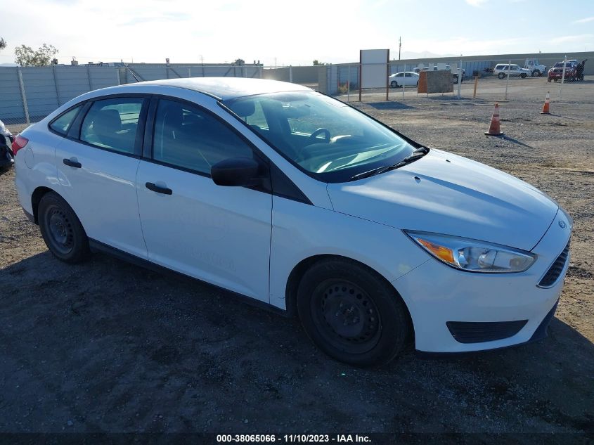 1FADP3E26JL225022 2018 Ford Focus S