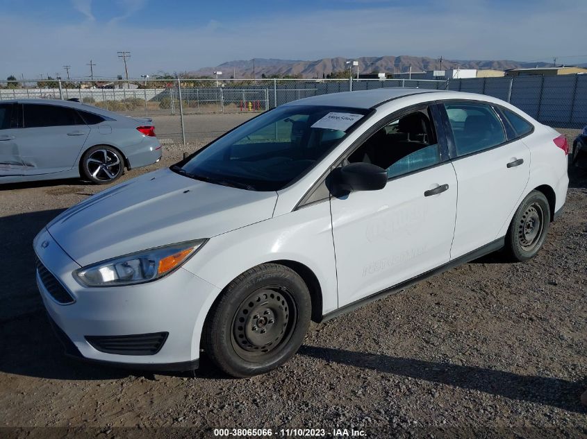 1FADP3E26JL225022 2018 Ford Focus S