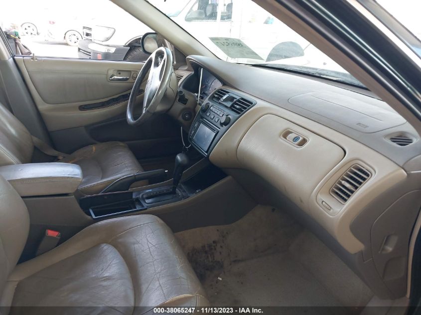 2000 Honda Accord 2.3 Ex VIN: 1HGCG5669YA021518 Lot: 38065247