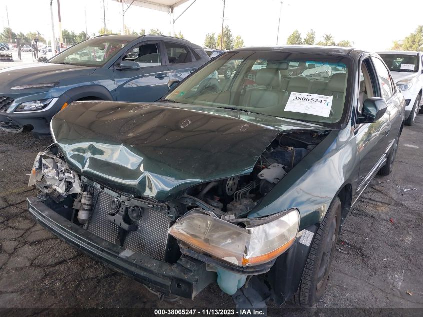 2000 Honda Accord 2.3 Ex VIN: 1HGCG5669YA021518 Lot: 38065247