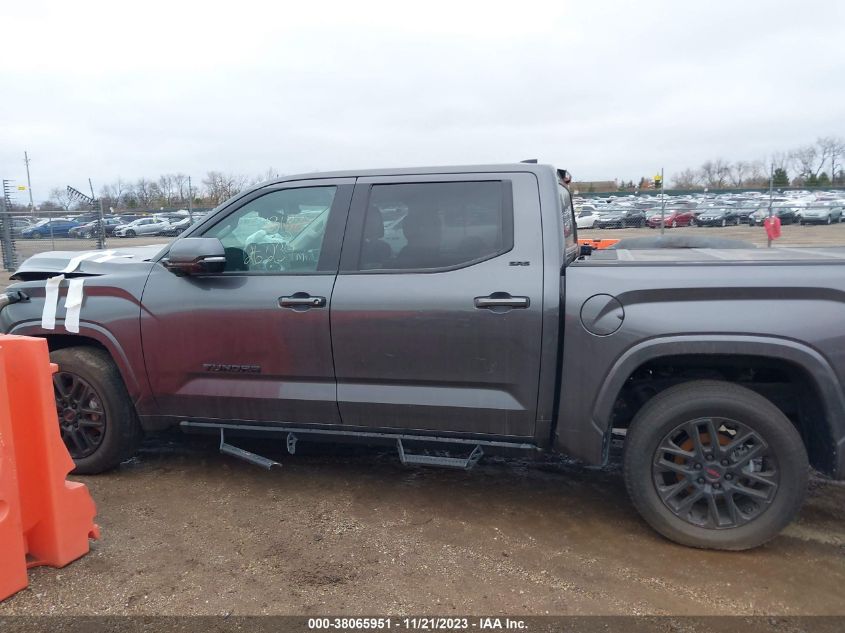 5TFLA5DB4NX016705 2022 Toyota Tundra Sr5