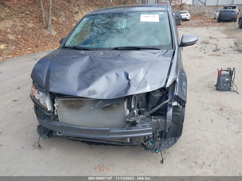 2014 Honda Odyssey Touring/Touring Elite VIN: 5FNRL5H92EB057856 Lot: 38067147