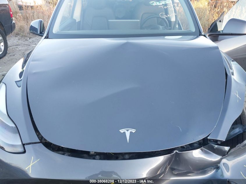 2023 Tesla Model Y Awd/Long Range Dual Motor All-Wheel Drive VIN: 7SAYGDEE2PF701311 Lot: 38068208