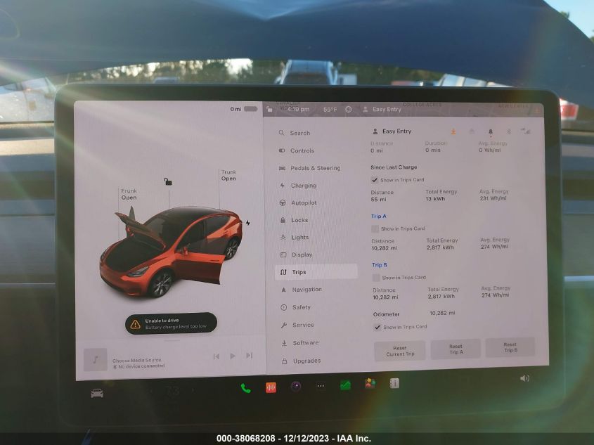 2023 Tesla Model Y Awd/Long Range Dual Motor All-Wheel Drive VIN: 7SAYGDEE2PF701311 Lot: 38068208