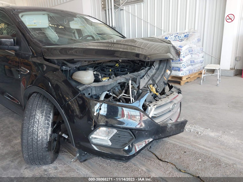 1FMCU9GD8KUA29011 2019 FORD ESCAPE photo no. 6
