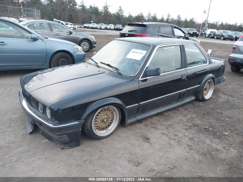 1986 BMW 325 E VIN: WBAAB5402G9681030 Lot: 38069136