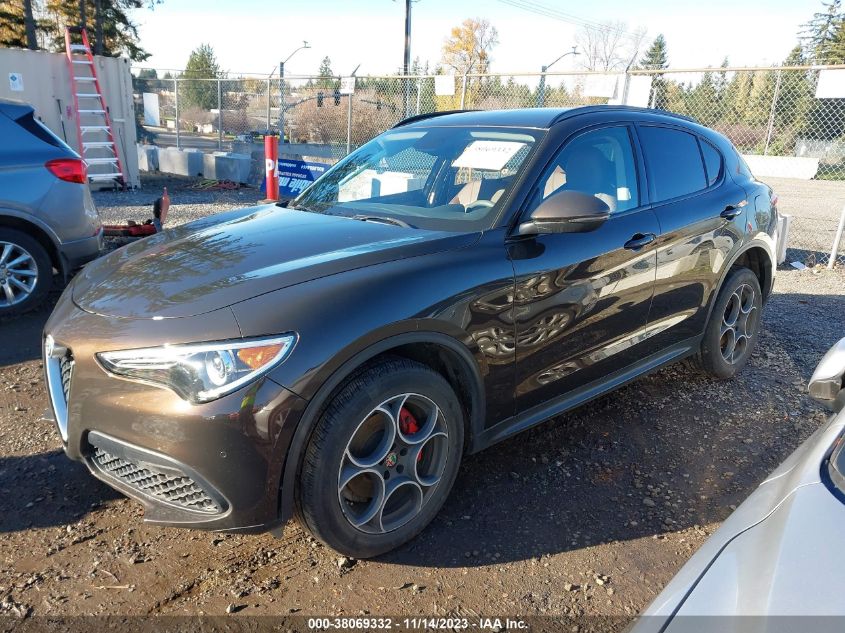 2018 Alfa Romeo Stelvio Sport Awd VIN: ZASFAKPN9J7B92488 Lot: 38069332