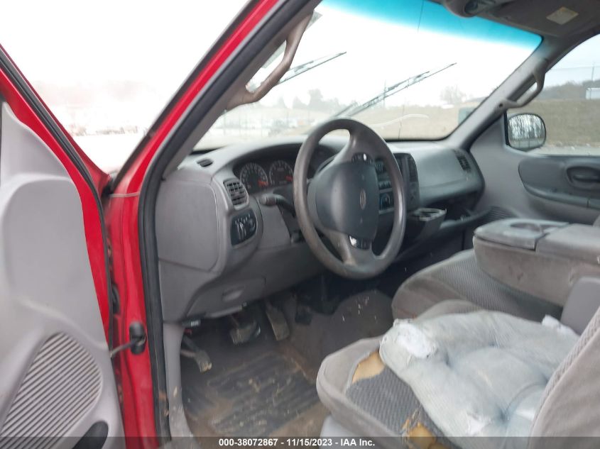 2000 Ford F-150 Work Series/Xl/Xlt VIN: 1FTRF18WXYNA38774 Lot: 38072867