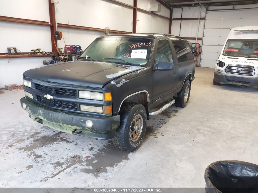 1995 Chevrolet Tahoe K1500 VIN: 1GNEK18K7SJ309383 Lot: 38073403