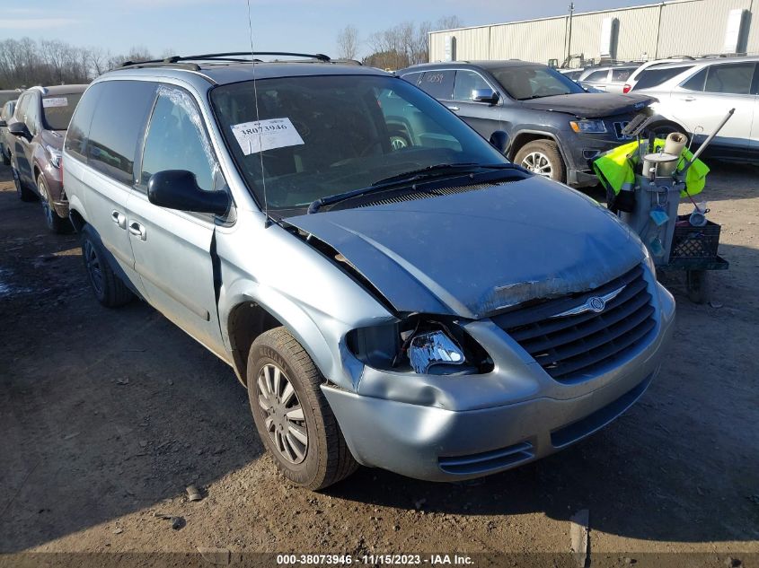 2005 Chrysler Town & Country VIN: 1C4GP45R85B387370 Lot: 38073946