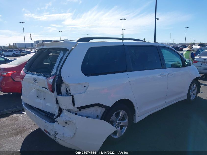 2018 Toyota Sienna Le 8 Passenger VIN: 5TDKZ3DC2JS906427 Lot: 38074864