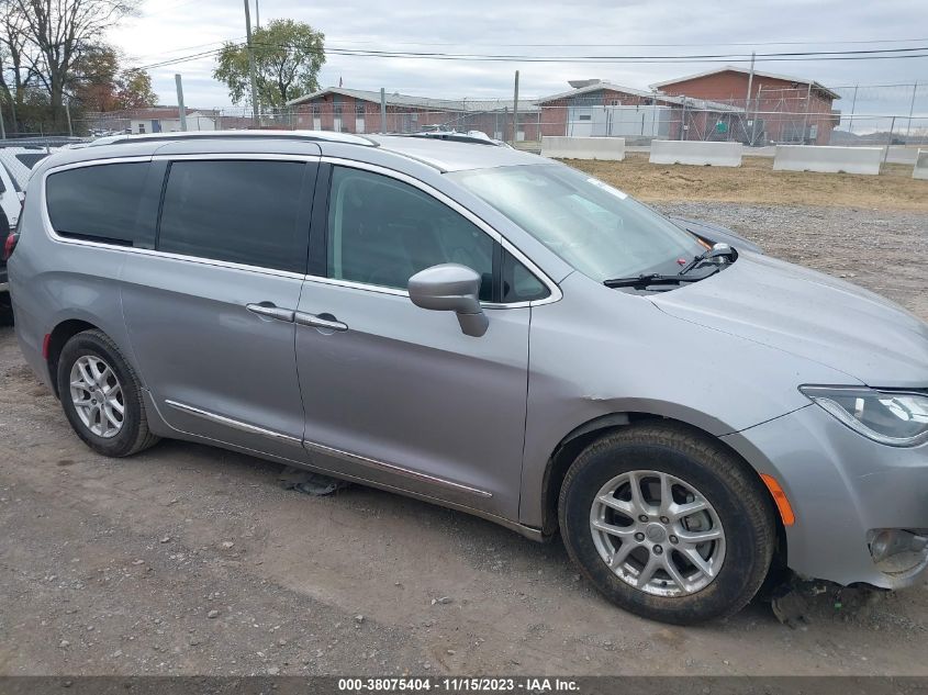 2020 Chrysler Pacifica Touring L VIN: 2C4RC1BGXLR280017 Lot: 38075404