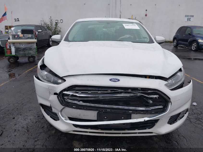 2016 Ford Fusion Hybrid S VIN: 3FA6P0UU0GR157837 Lot: 38075920