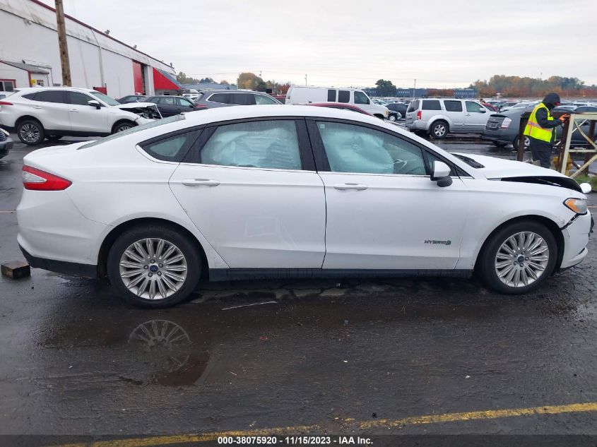 2016 Ford Fusion Hybrid S VIN: 3FA6P0UU0GR157837 Lot: 38075920