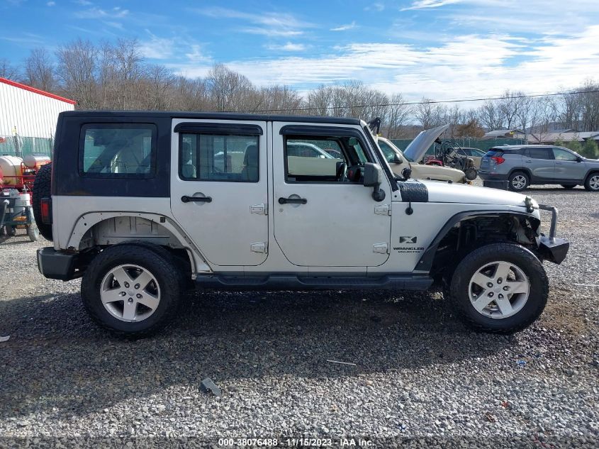 2008 Jeep Wrangler X VIN: 1J4FA24158L590559 Lot: 38076488