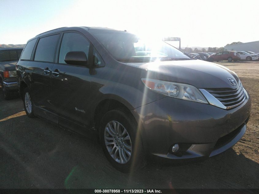 2012 Toyota Sienna Xle Aas/Xle/Ltd VIN: 5TDYK3DCXCS246929 Lot: 38078958