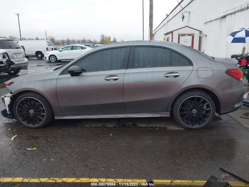 2019 Mercedes-Benz A 220 4Matic VIN: WDD3G4FBXKW020092 Lot: 38078984