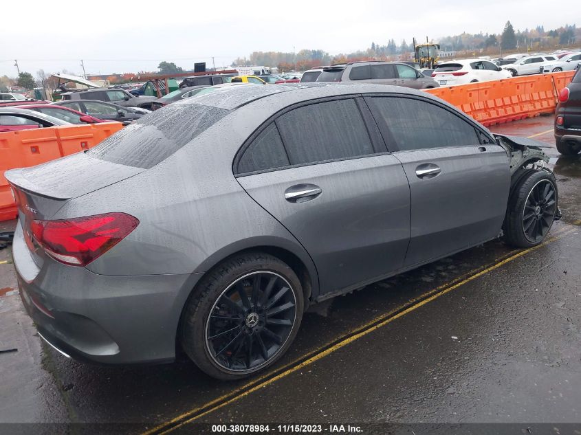 VIN WDD3G4FBXKW020092 2019 Mercedes-Benz A 220, 4Matic no.4