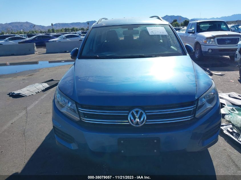 2017 Volkswagen Tiguan 2.0T/2.0T S VIN: WVGAV7AX1HK036253 Lot: 38079057