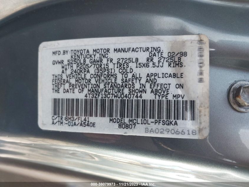 1998 Toyota Sienna Le VIN: 4T3ZF13C7WU040744 Lot: 38079973