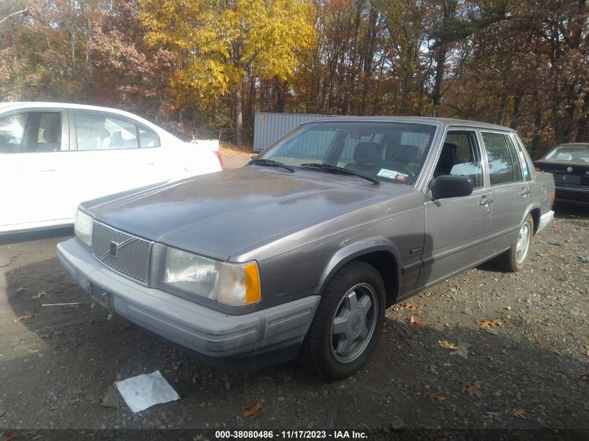 1990 Volvo 740 Gle VIN: YV1FA8940L2473119 Lot: 38080486