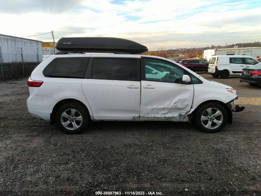 2018 Toyota Sienna Le 8 Passenger VIN: 5TDKZ3DC9JS908434 Lot: 38087963