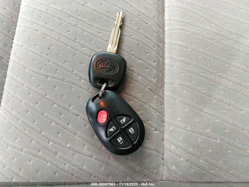 2018 Toyota Sienna Le 8 Passenger VIN: 5TDKZ3DC9JS908434 Lot: 38087963