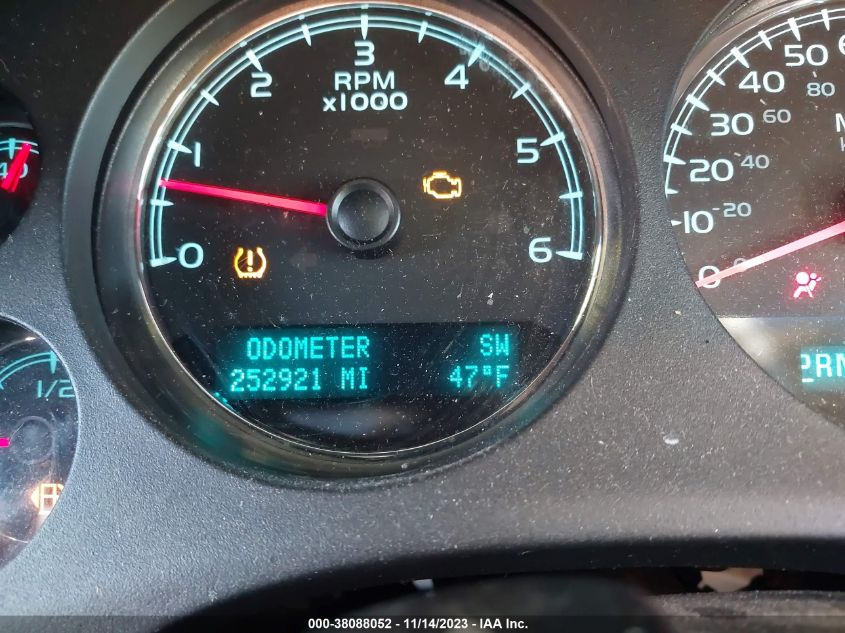 2012 Chevrolet Suburban K1500 Lt VIN: 1GNSKJE72CR229043 Lot: 38088052