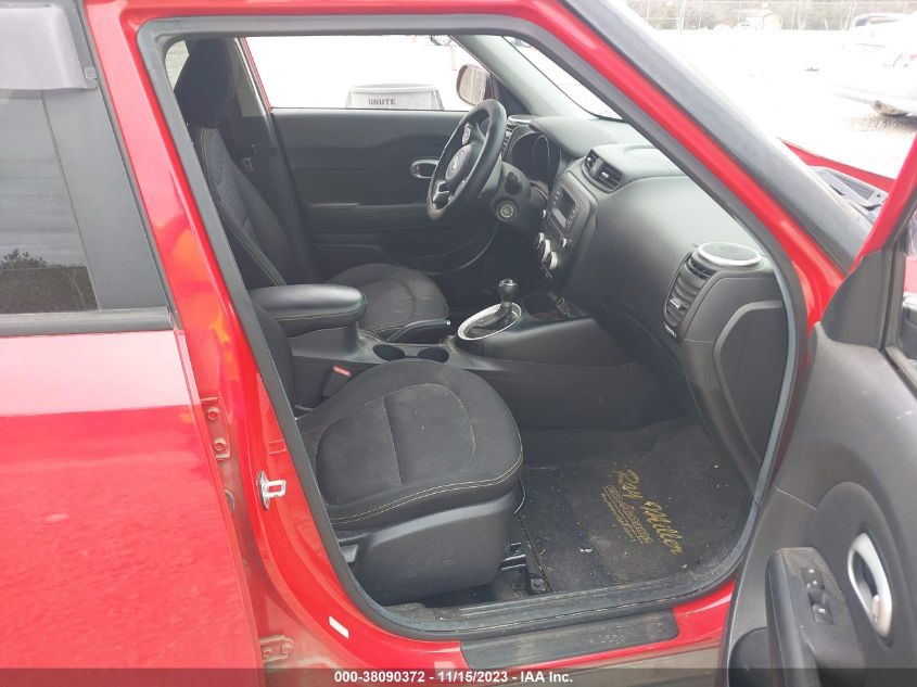 KNDJP3A52F7811973 2015 Kia Soul +