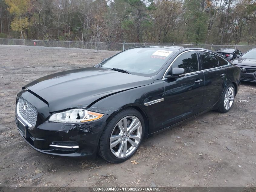 SAJWA1CB0CLV27390 2012 Jaguar Xj