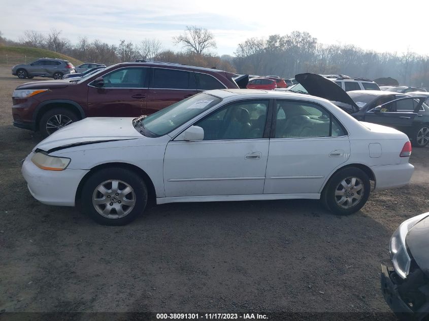 2001 Honda Accord Sdn VIN: 1HGCG66811A138569 Lot: 40552889