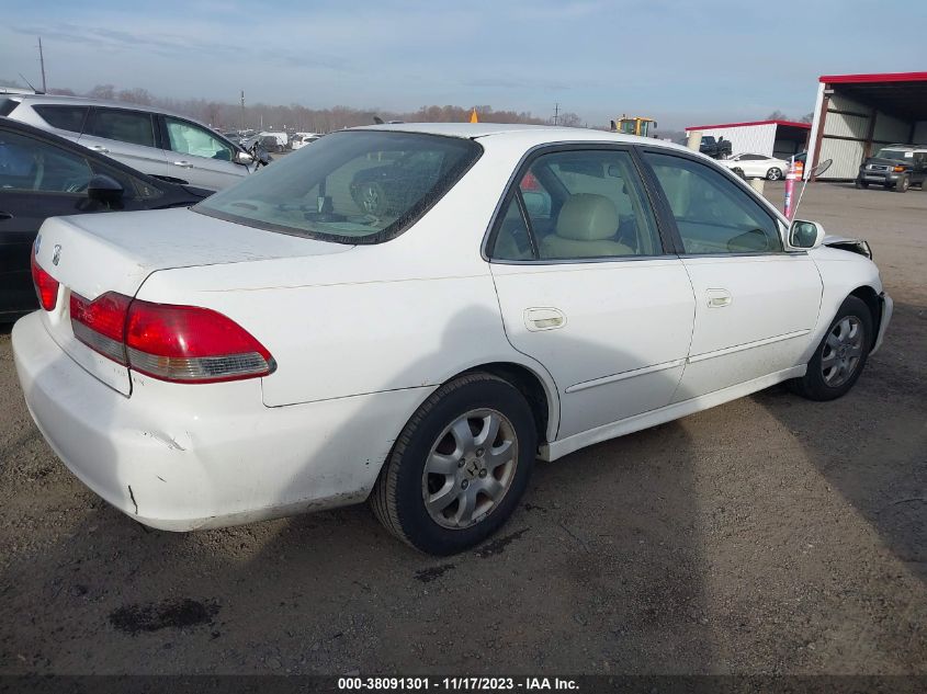 2001 Honda Accord Sdn VIN: 1HGCG66811A138569 Lot: 40552889