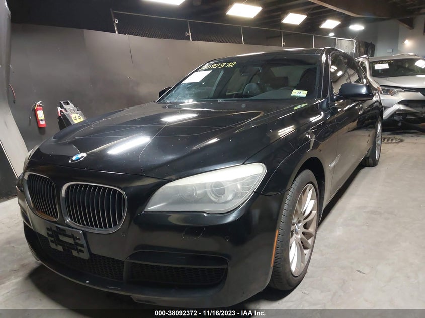 2011 BMW 740I VIN: WBAKA4C54BC392306 Lot: 38092372
