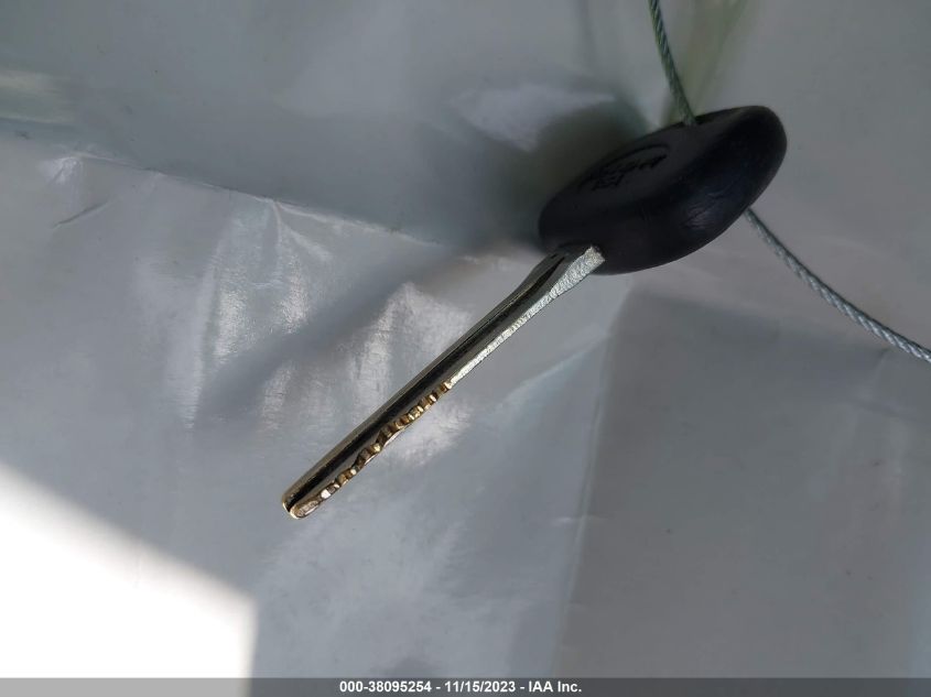 2005 Toyota Highlander V6 VIN: JTEDP21A650088331 Lot: 38095254