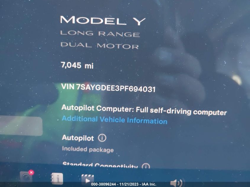 2023 Tesla Model Y Awd/Long Range Dual Motor All-Wheel Drive VIN: 7SAYGDEE3PF694031 Lot: 38096244