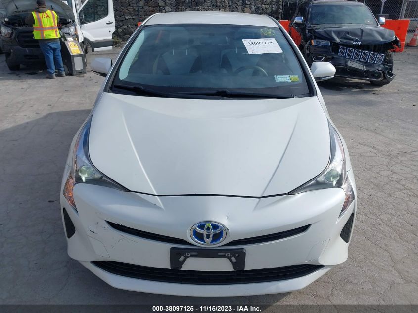 2016 Toyota Prius Two VIN: JTDKBRFU5G3023512 Lot: 38097125