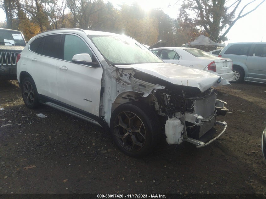 2018 BMW X1 xDrive28I VIN: WBXHT3C39J5K32055 Lot: 38097420