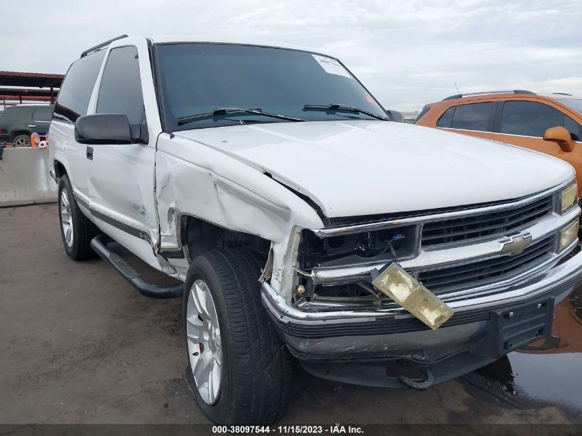 1997 Chevrolet Tahoe Lt VIN: 3GNEK18R3VG112956 Lot: 38097544