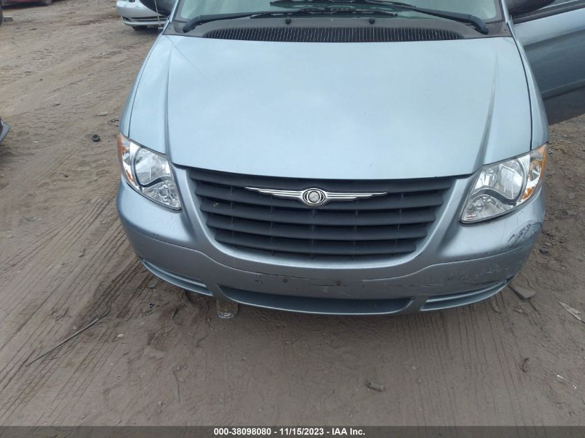 2005 Chrysler Town & Country VIN: 1C4GP45R45B277464 Lot: 38098080